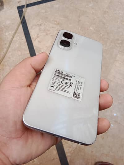 Infinix smart 10 condition 10/9.5 4/64