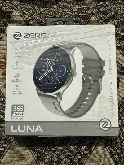 Zero Luna watch