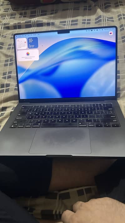 Apple Macbook M4 14inch BH-89 512Gb 24Gb