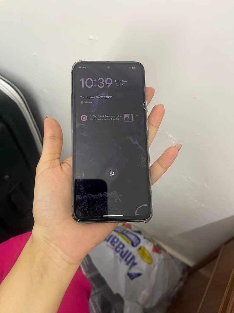 Google Pixel 8 3