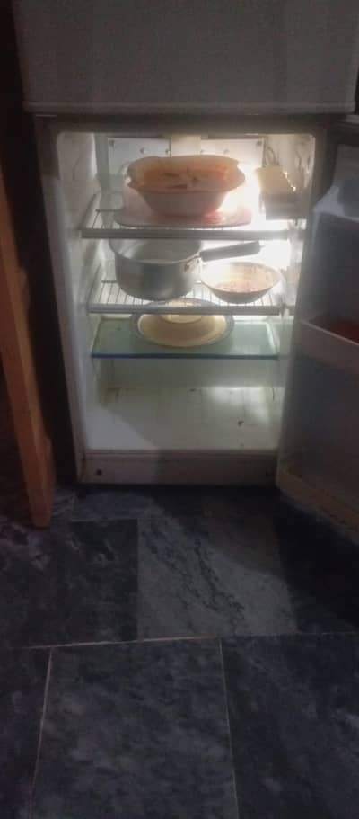 useed condition but chalne m blkul ok h cooling b bht achi hh.