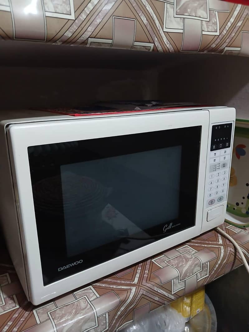 Daewoo Microwave/Grill 0