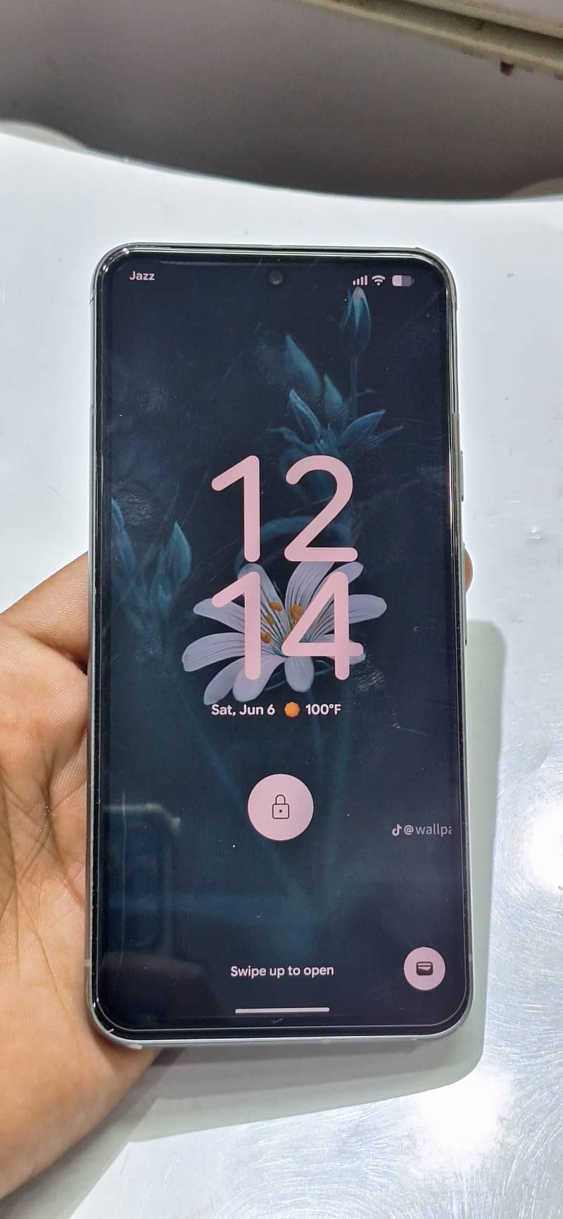 Google Pixel 8 2