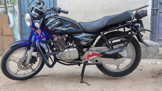 Suzuki Gs Special Edition 2016 November 240000