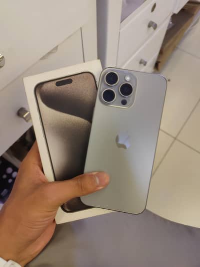 Apple iPhone 15 Pro Max 256GB Factory Unlock