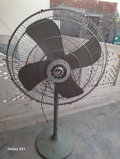 four star pedestal fan original wind