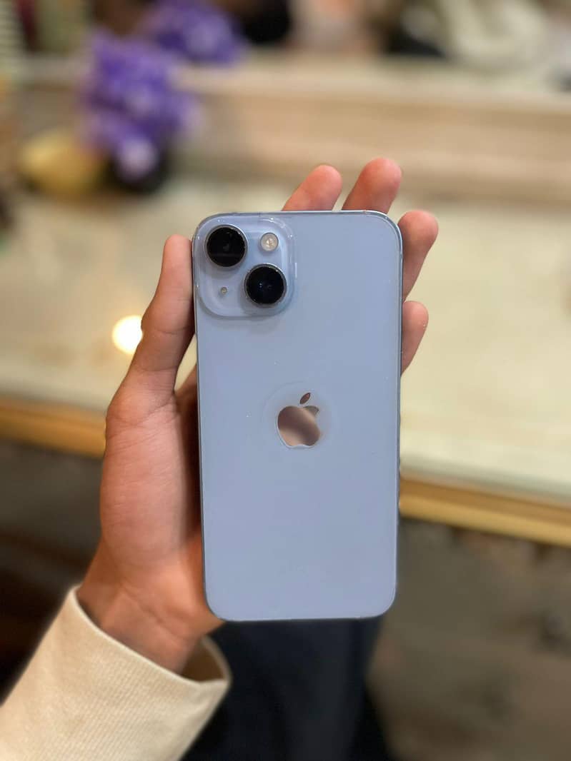 Apple iPhone 14 0