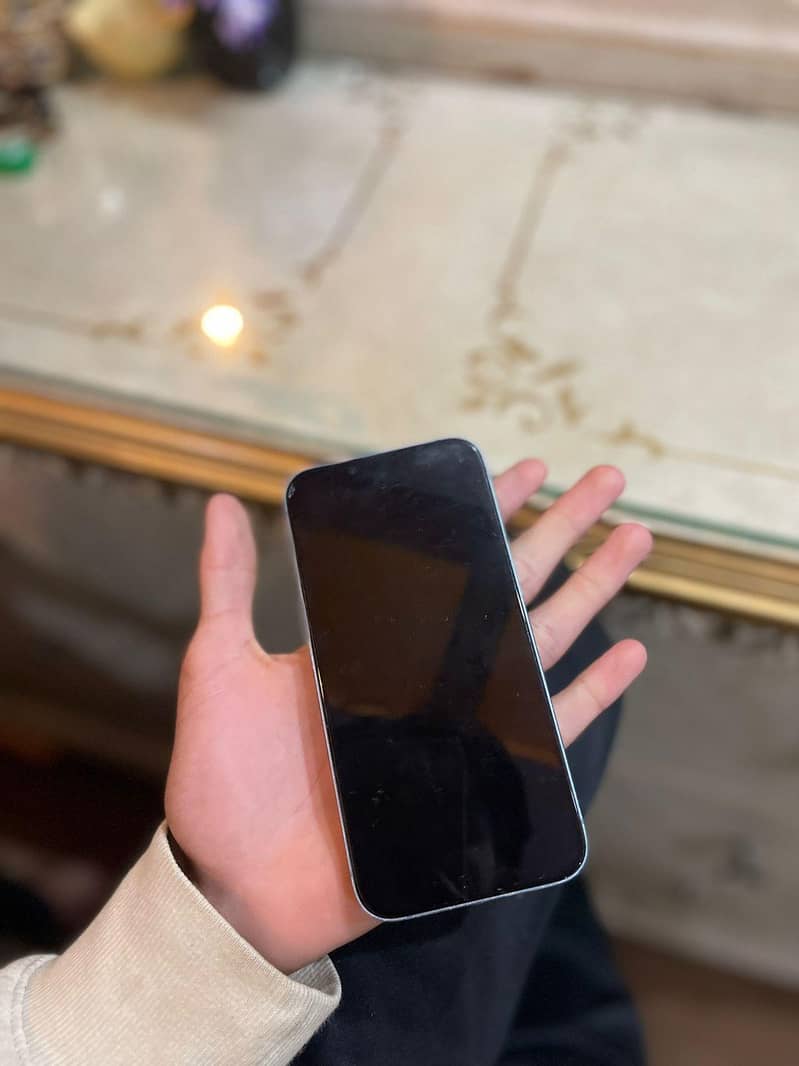 Apple iPhone 14 1