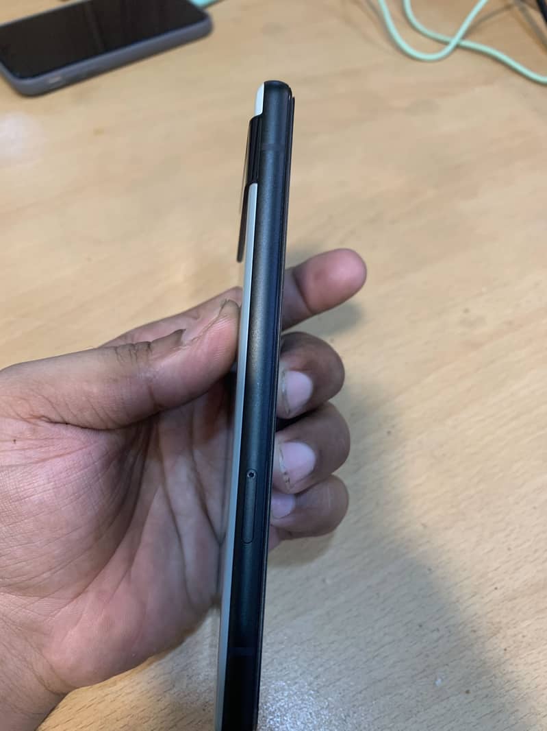 Google Pixel 6a 1