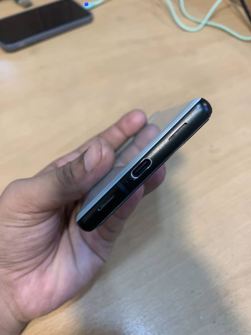 Google Pixel 6a 2