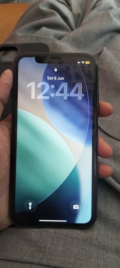 Apple iPhone 11