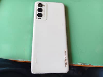 Tecno Camon 18