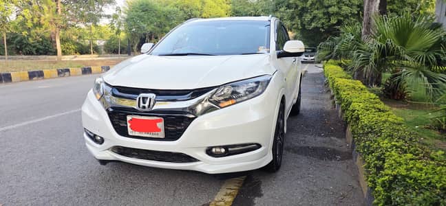 Honda Vezel 2015 model 2018 Import Islamabad Registered for sale