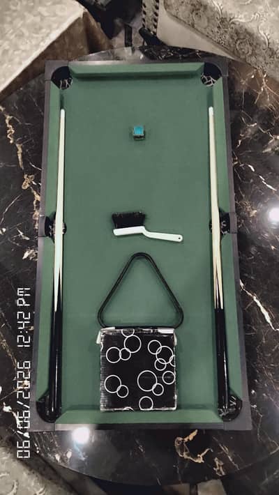Billiard snooker