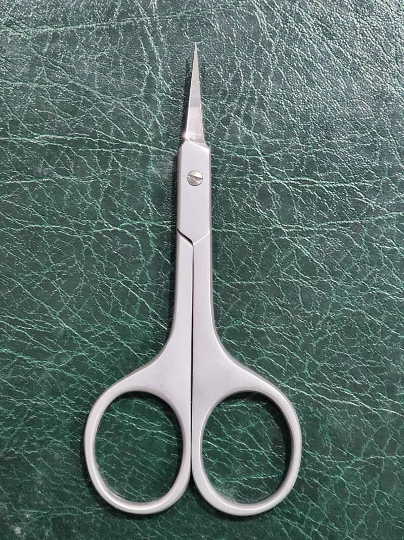 Cuticle Scissors 0