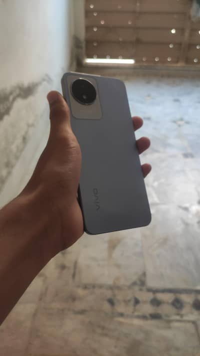 Vivo Y02