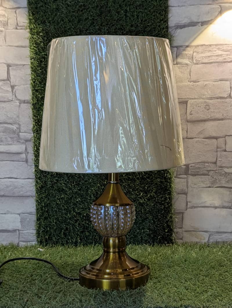 Table lamps 13