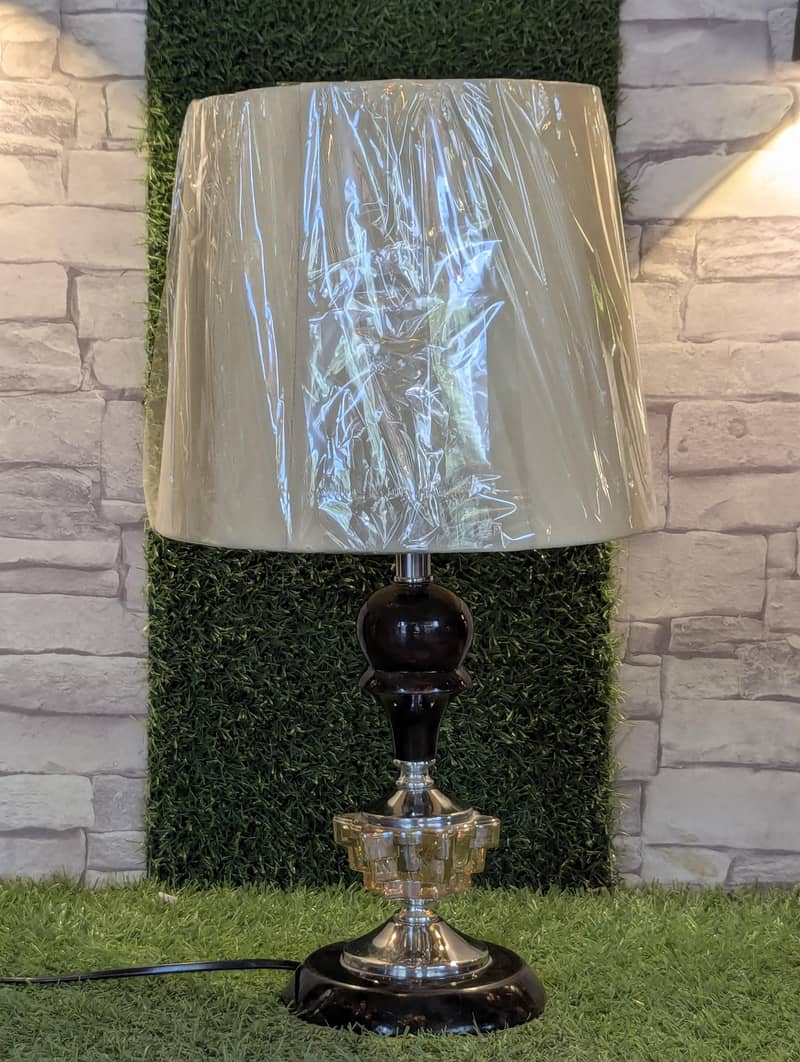 Table lamps 15