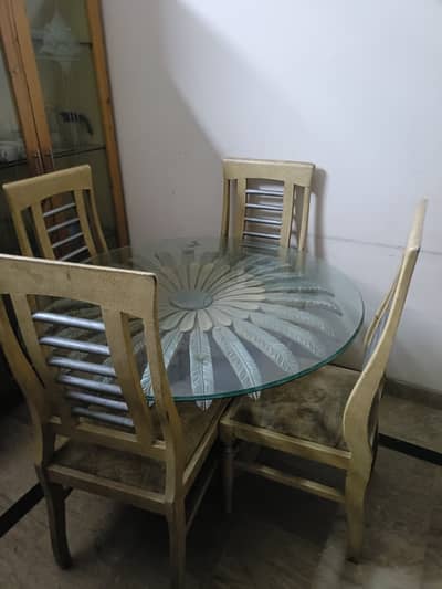 Used Dinning Table for sale