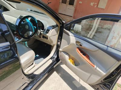 Toyota Corolla Altis 2010