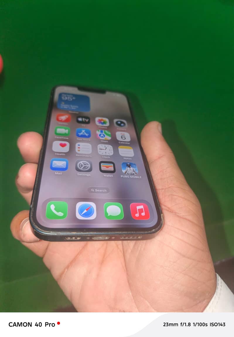 Apple iPhone 14 0