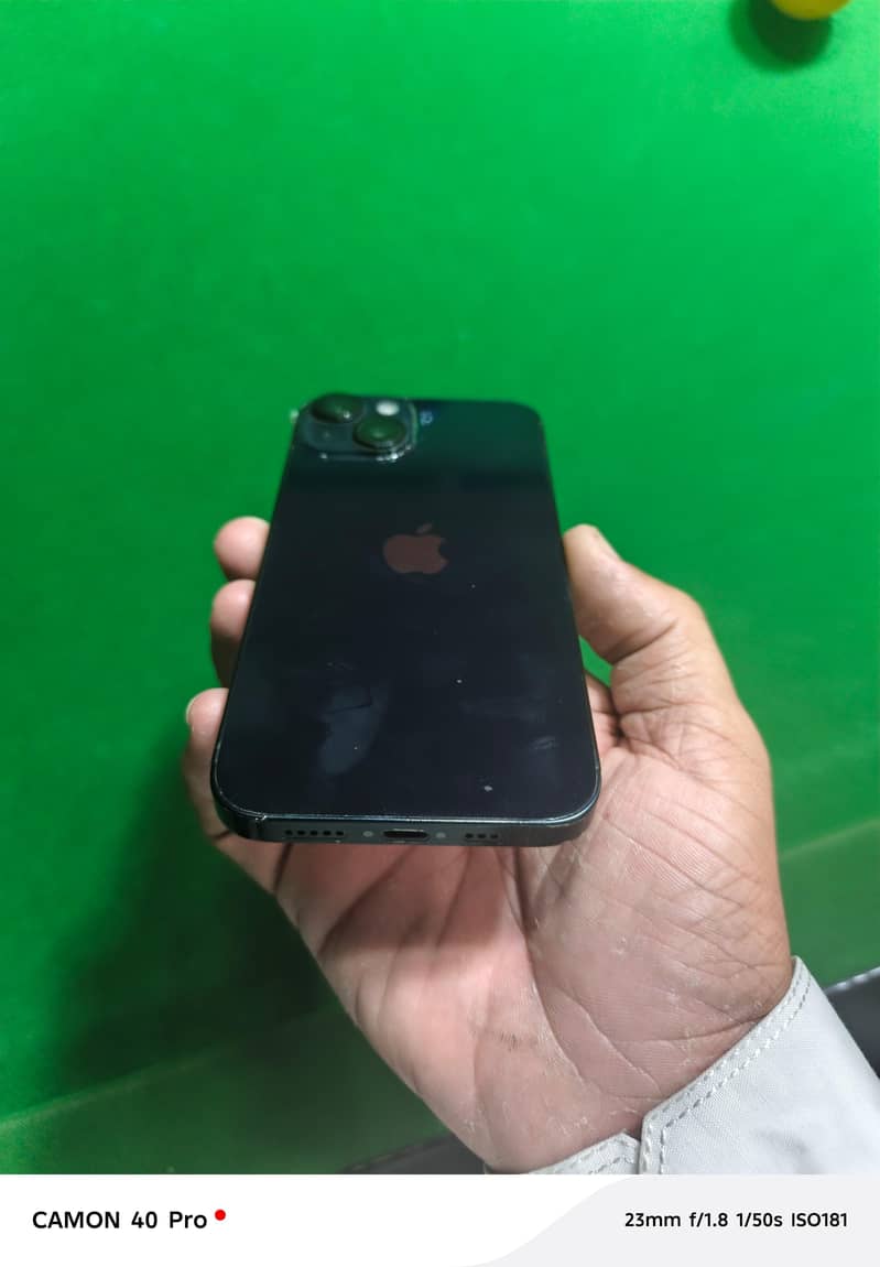 Apple iPhone 14 1