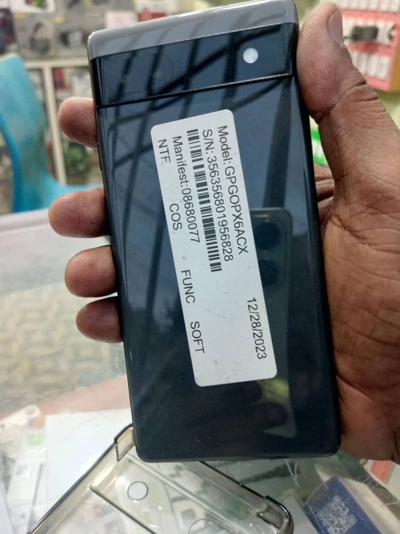 Google Pixel 6a 1