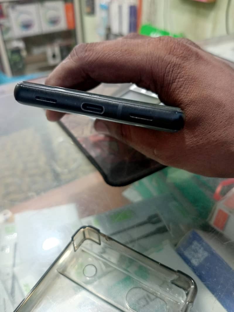 Google Pixel 6a 2