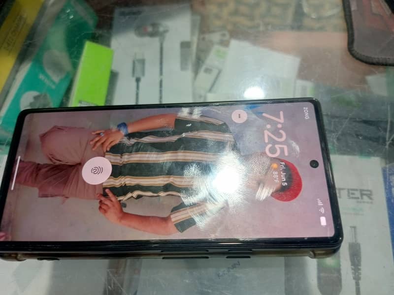 Google Pixel 6a 5
