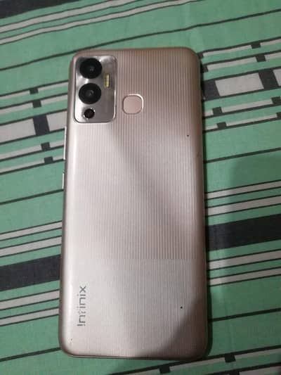 Infinix Hot 12 Play
