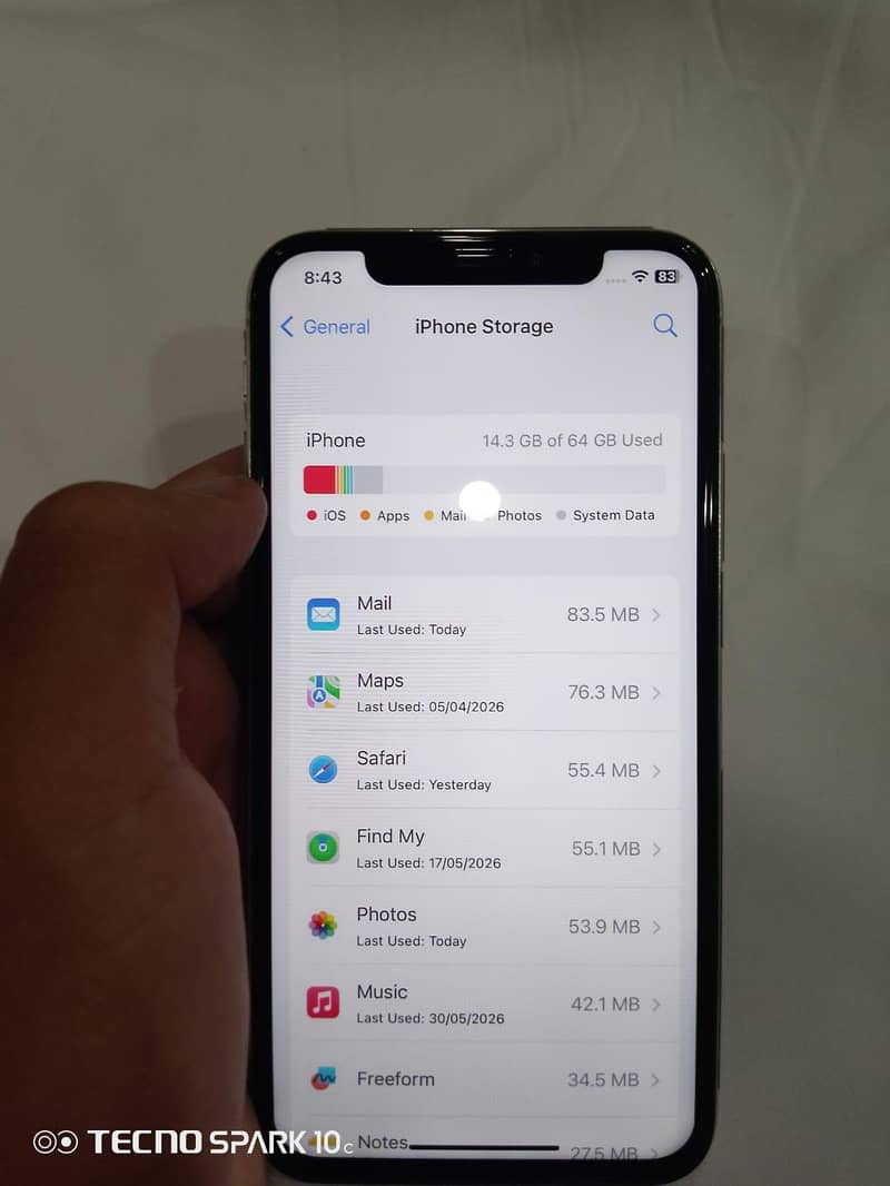 Apple iPhone X 3