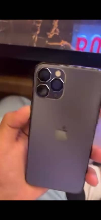 Apple iPhone 11