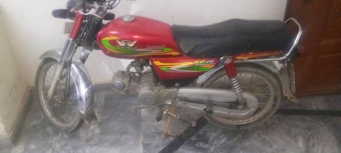 60000 chalne ma ok hai kapi fail bi hai
