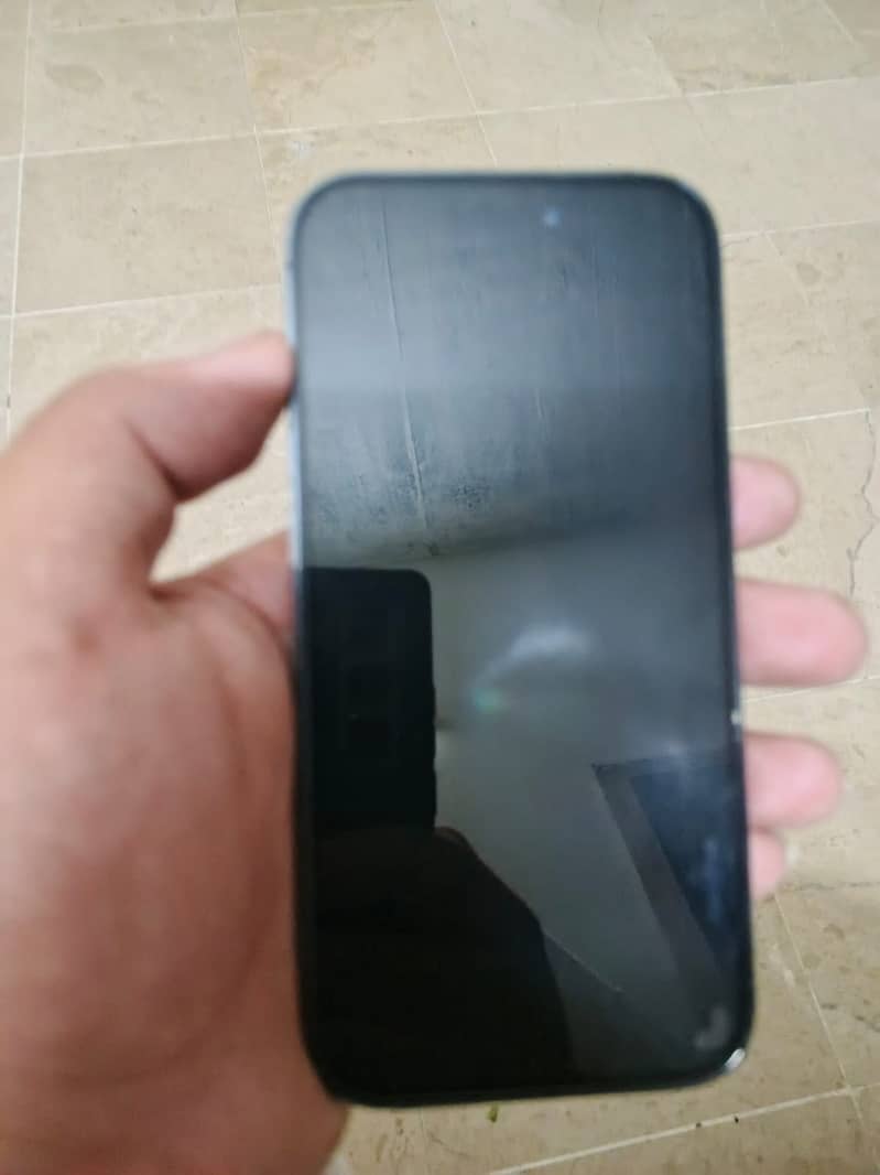iPhone 14 Pro 4