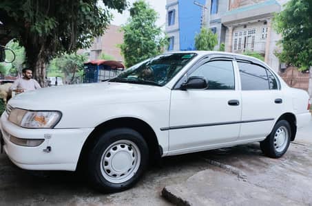 Toyota Corolla 2000