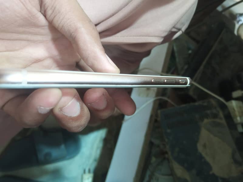 Apple iPhone 8 2