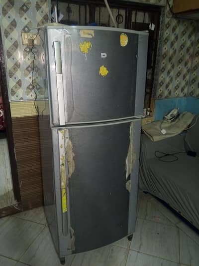 Dawlance fridge good condition