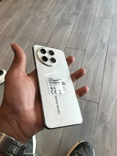Tecno SPARK 30C