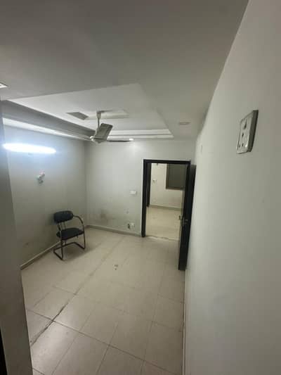 2bed unfurnished apartment available monthly basis for rent in ISLAMABAD G11