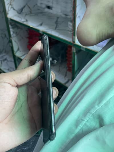 Apple iPhone XS