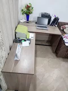 Exective Office Table & Console