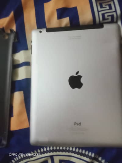 iPad 4th generation price:15,000 used like new contact 03479251028