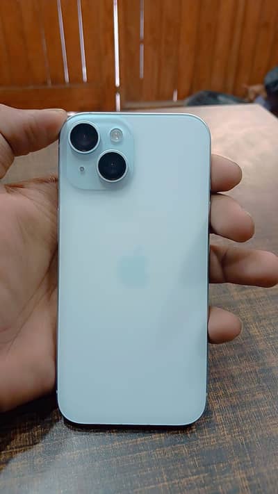 Apple iPhone 15