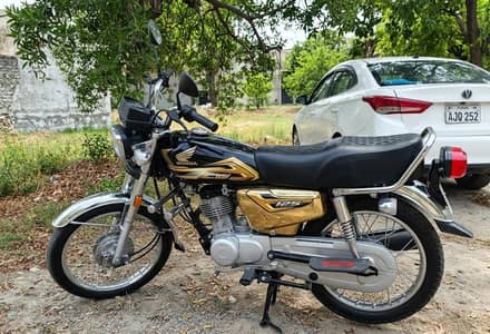 Honda 125 Special Edition