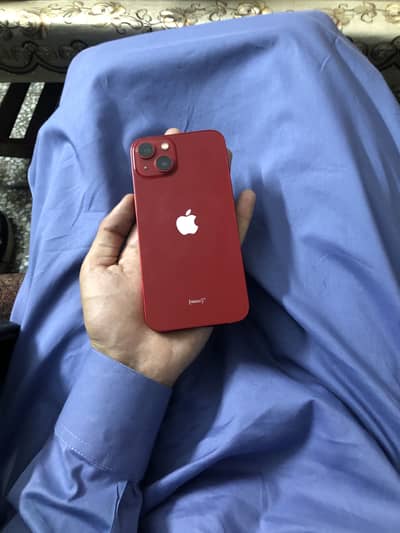 Apple iPhone 13