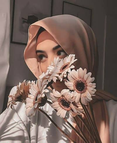 Arzoo Khalid