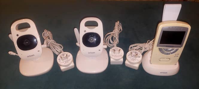 Baby Monitor Oricom Secure710 Dual Camera Premium (Brand New/Unused)