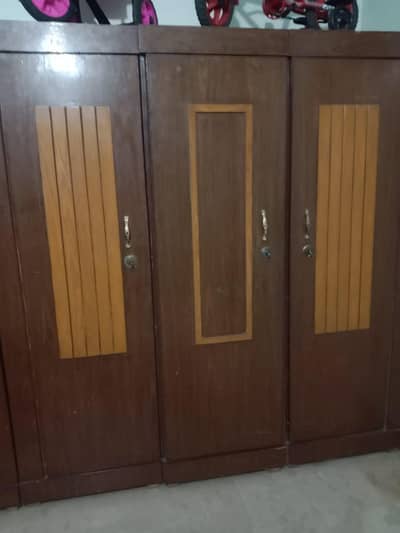good condition call num is num pe 03482779267 WhatsApp num 03308862844