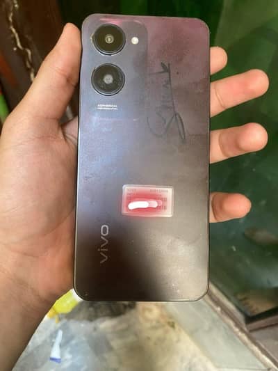 Vivo Y18