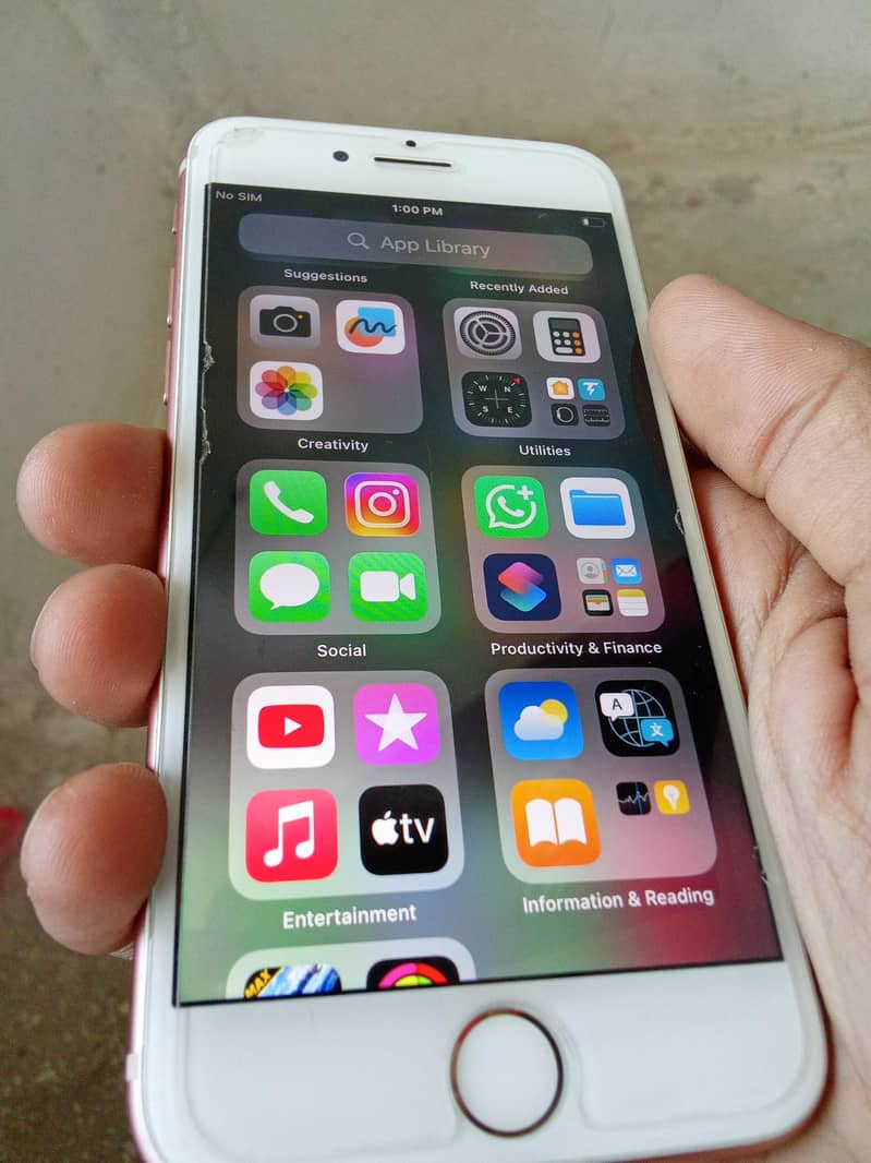 Apple iPhone 8 0